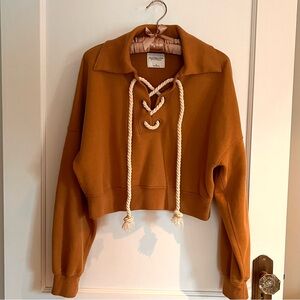 Abercrombie & Fitch Cropped Sweatshirt